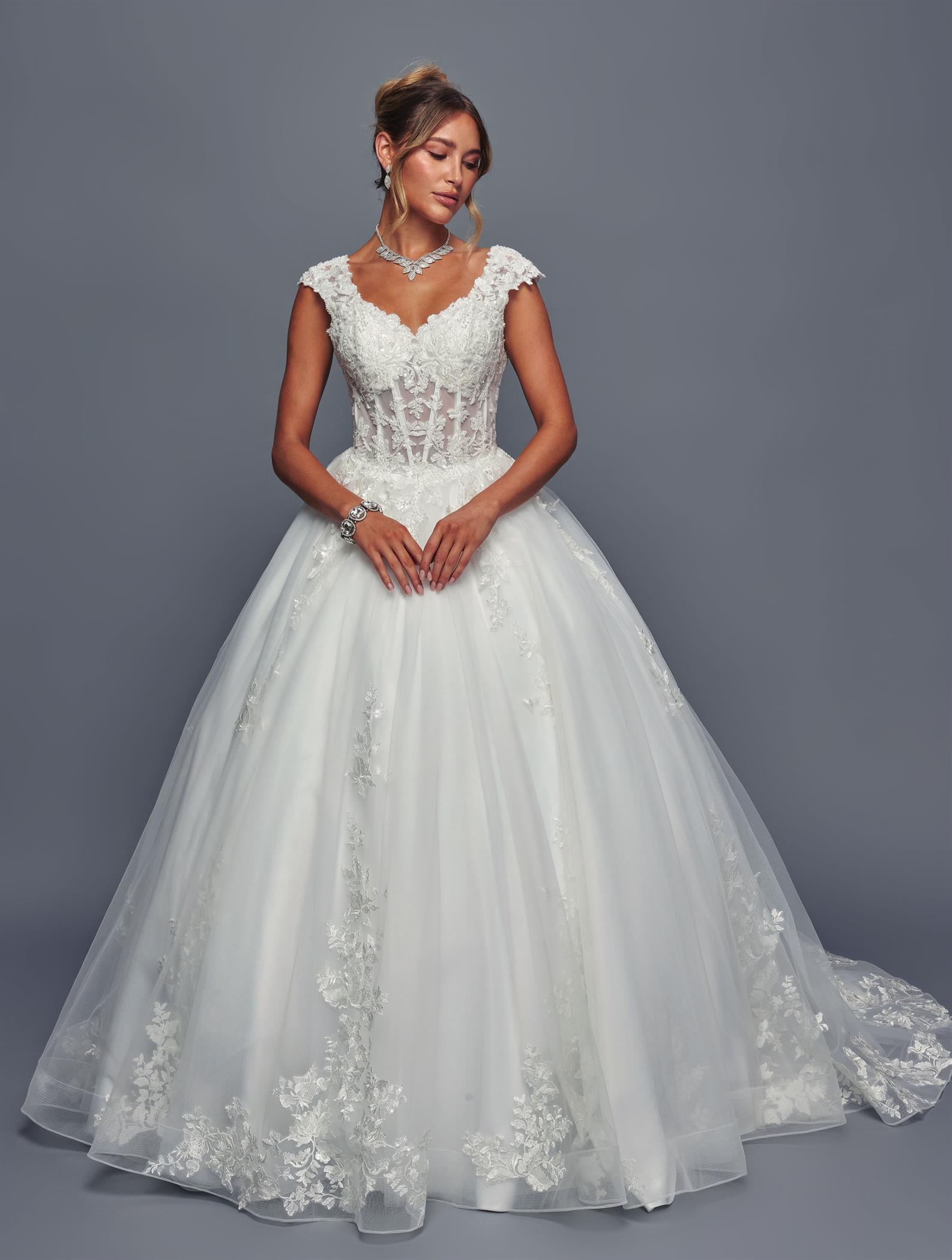 DeKlaire Bridal 490